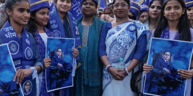 समस्तीपुर में अंबेडकर जयंती पर भव्य शोभायात्रा निकली, सैकड़ों लोग हुए शामिल     रिपोर्ट- निरंजन जायसवाल ब्यूरो चीफ