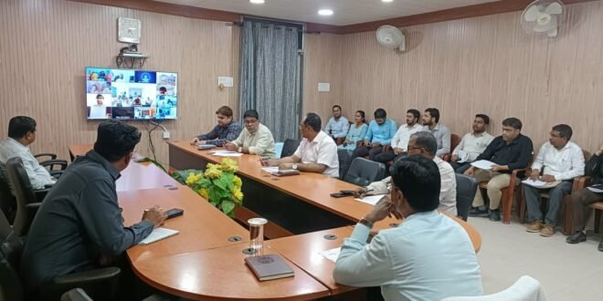 भारत की जनगणना 2027 को लेकर जिलाधिकारी की अध्यक्षता में वीडियो कॉन्फ्रेंसिंग के माध्यम से समीक्षा बैठक आयोजित 