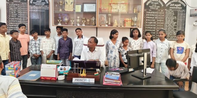 केवल शिक्षा ही नहीं बल्कि छात्र छात्राओं के सर्वांगीण विकास का एक सर्वश्रेष्ठ मंच हैं नवोदय विद्यालय – डॉ प्रमोद कुमार