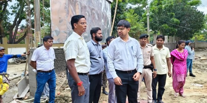 • डीएम ने जिला अतिथि गृह,व्यायामशाला एवं खेल भवन निर्माण कार्यों का किया निरीक्षण। 